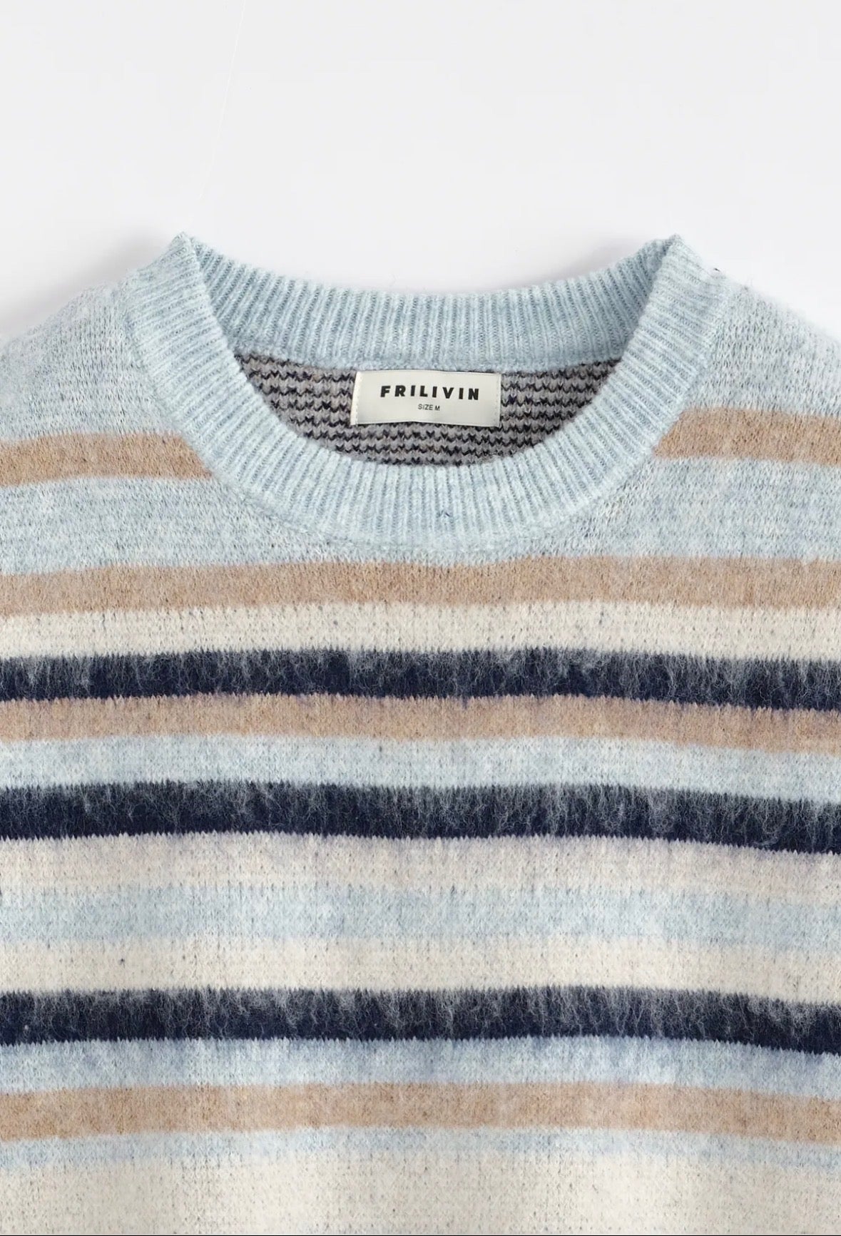 Pull Sans Manches Sky Lines