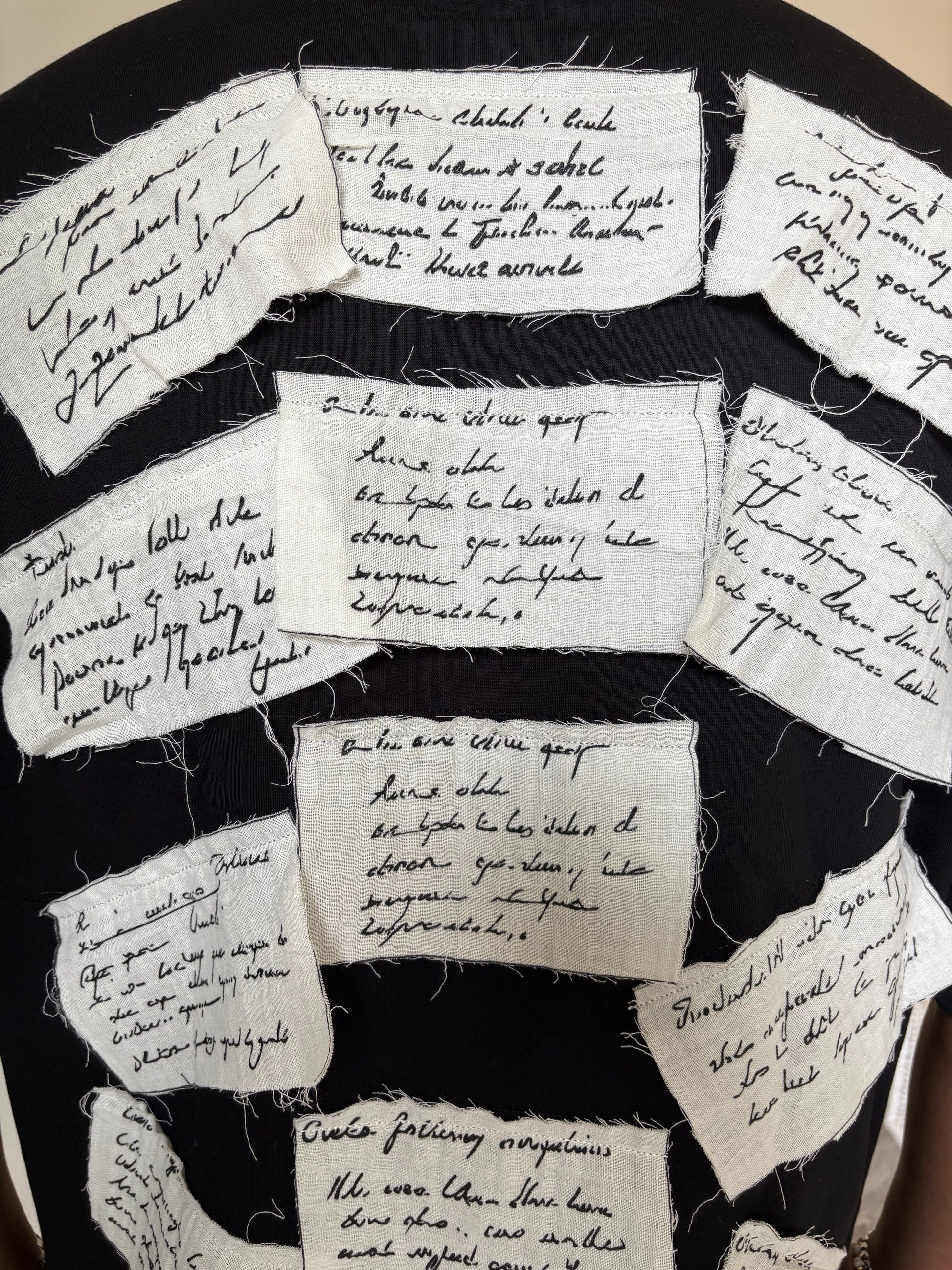 T-shirt “Write the Name” Noir - Édition Limitée